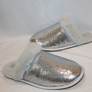 NEW UGG WOMEN'S‎ SCUFFETTE II METALLIC SILVER SHEARLING LINED SLIPPERS